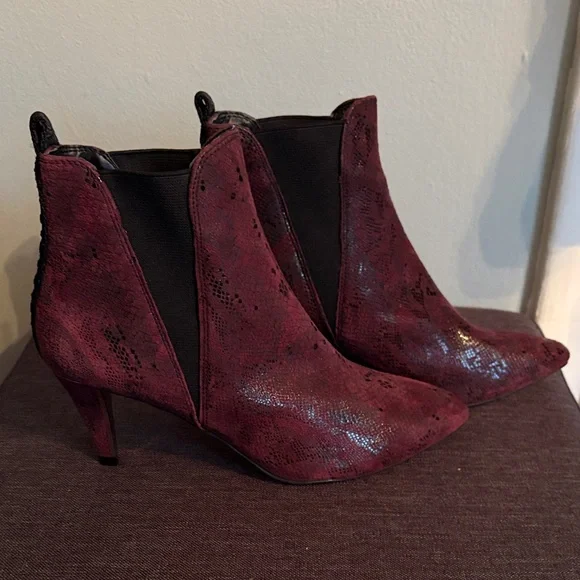 DKNY Maroon Ankle Booties - Picture 2 of 5